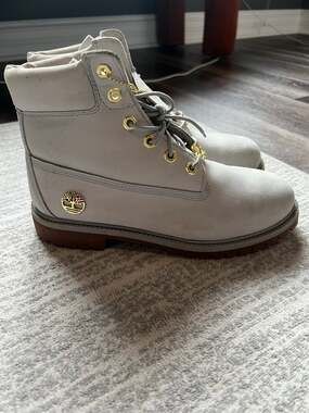 Timberland Premium 6-Inch Waterproof Boots Light Grey Gum TB0A43B2 Size 7Y